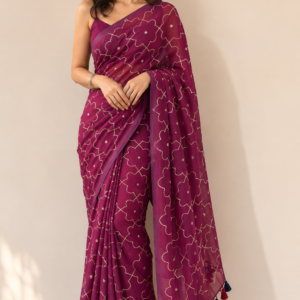 Plum Bloom — Purple Floral Saree with Gold Motifs and Tassel Pallu