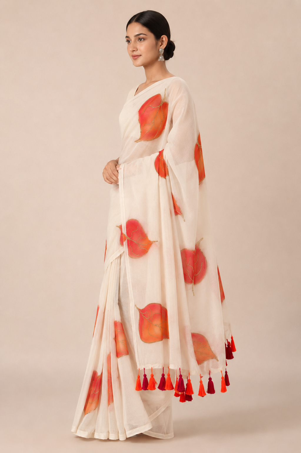 Autumn Leaves — Ivory Mul Cotton Saree with Orange Leaf Motifs - Image 5